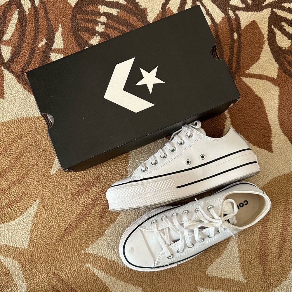 Converse Platform Leather